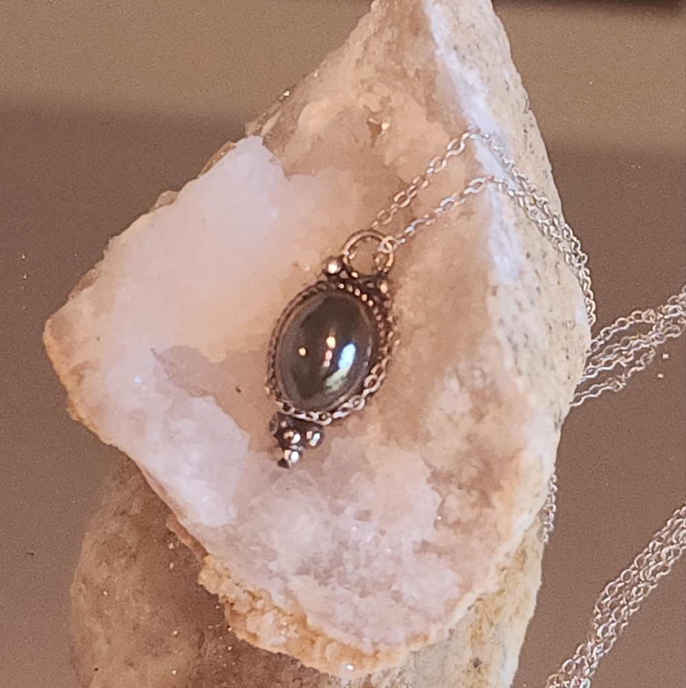 Women's Solid 925 Vintage Hematite Necklace on a 925 Chain, 17.5" long.